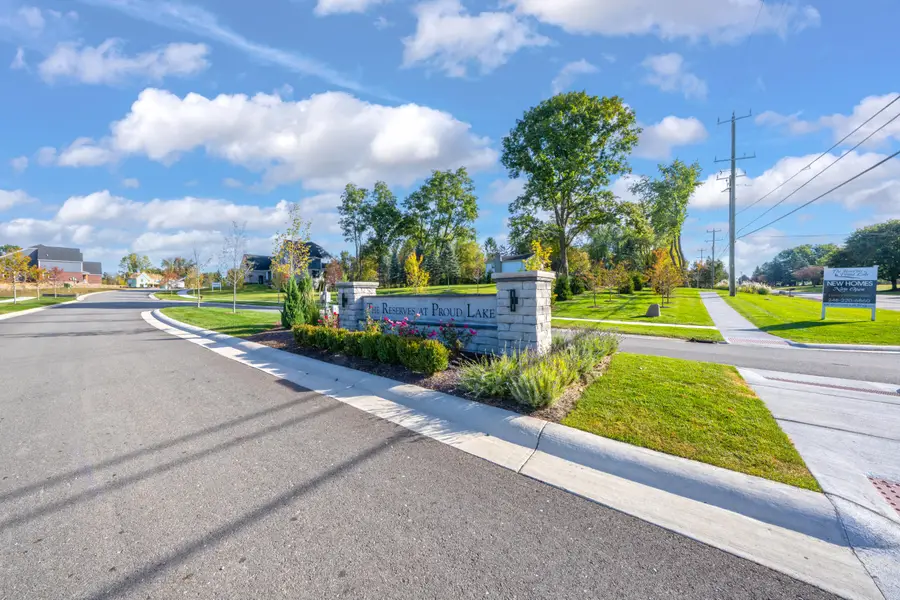3490 Mare Circle, Commerce Township, MI 48382 - Image #3