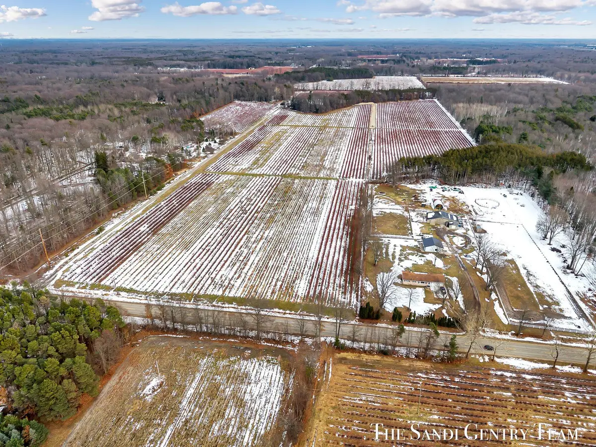 12346 144th Avenue, Grand Haven, MI 49417 - Image #1