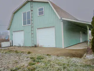 1991 N Concord Road, Albion, MI 49224