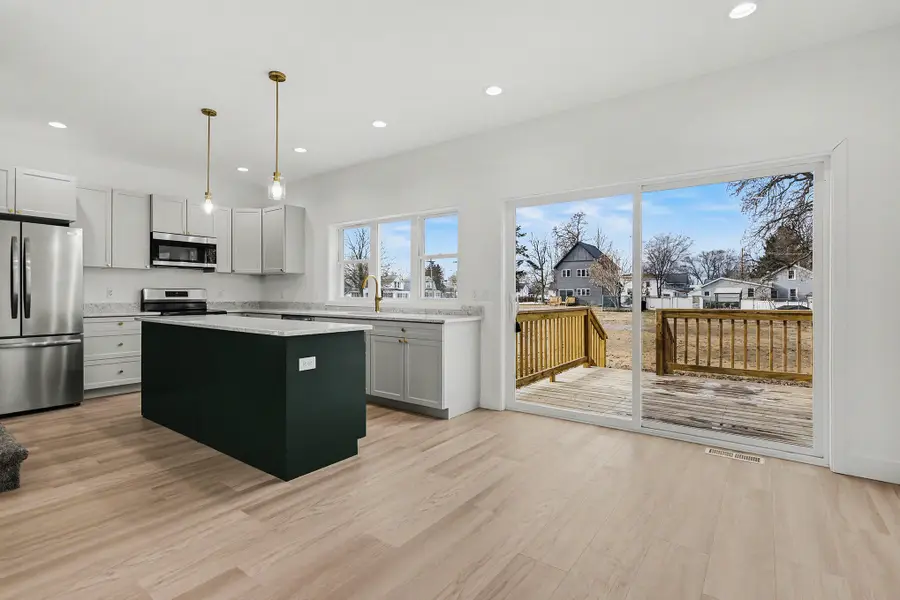 105 Lester Avenue, Dowagiac, MI 49047 - Image #3