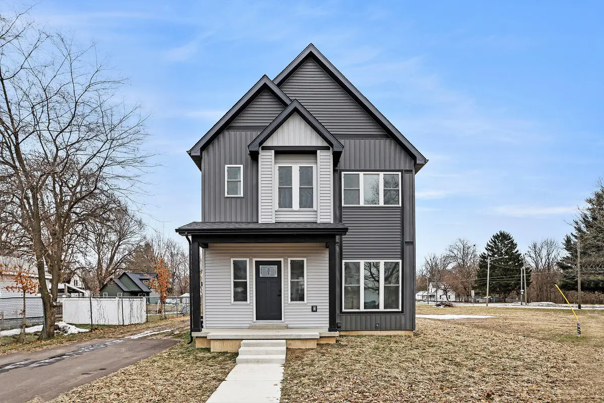 102 N Mill Street, Dowagiac, MI 49047 - Image #1