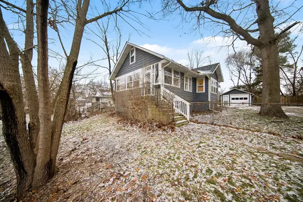 206 W Vandercook Drive, Jackson, MI 49203