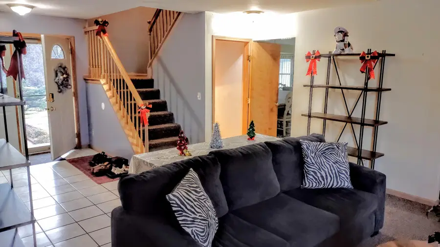 8287 Berkshire Drive, Ypsilanti, MI 48198 - Image #3