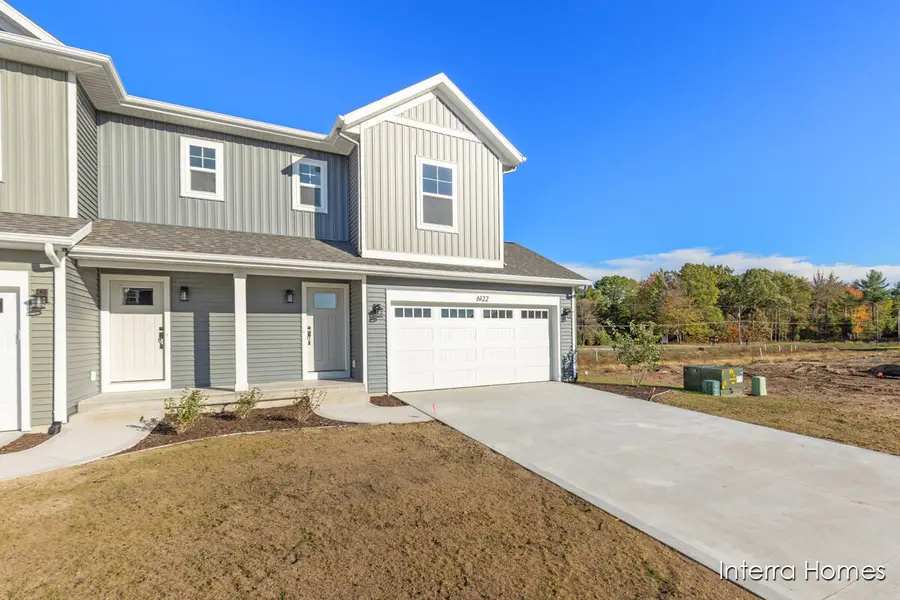 6122 Burgess Drive #9, Spring Lake, MI 49456 - Image #2