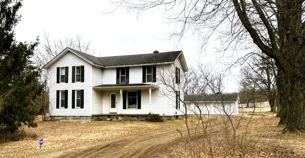 5331 Stepladder Road, Parma, MI 49269