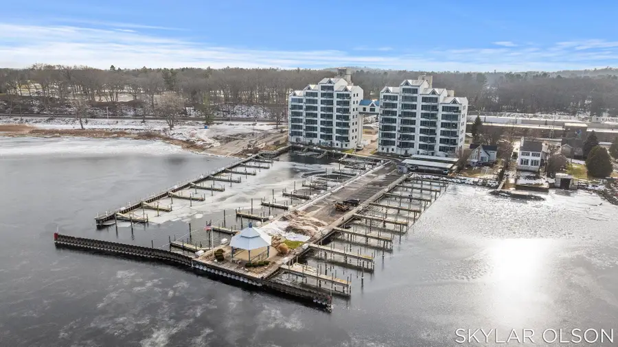 2964 Lakeshore Drive #E701, Muskegon, MI 49441 - Image #2