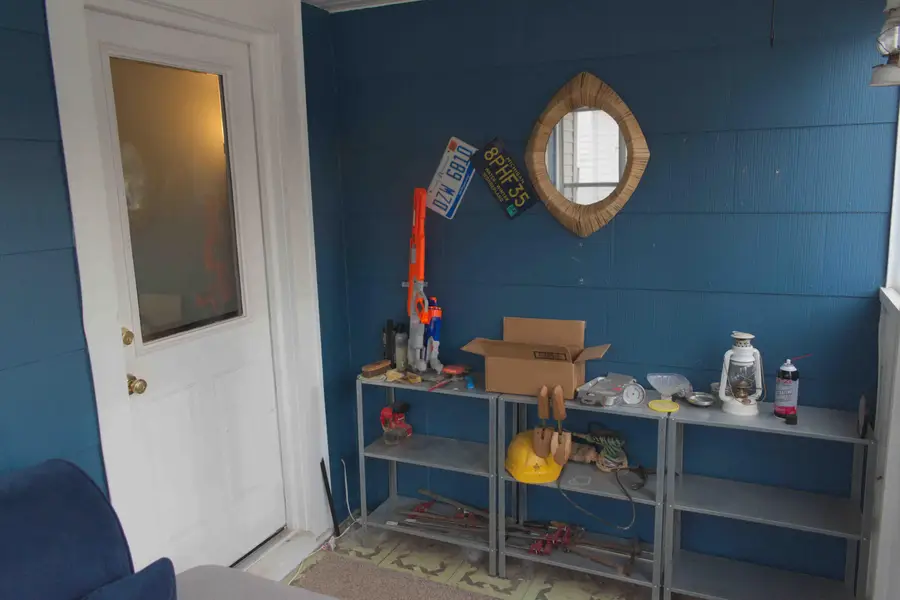 311 Farnham Street Se, Kentwood, MI 49548 - Image #2