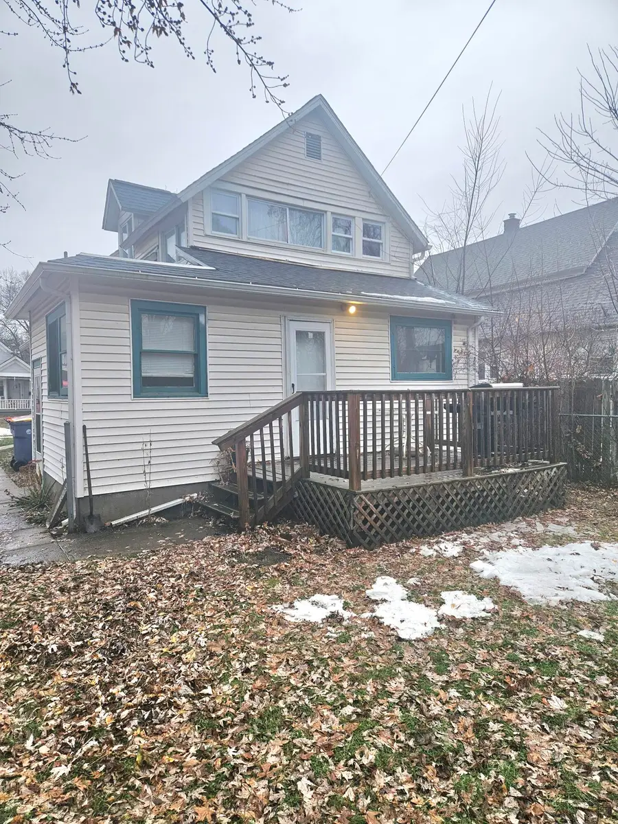 1040 Jennette Avenue Nw, Grand Rapids, MI 49504 - Image #3