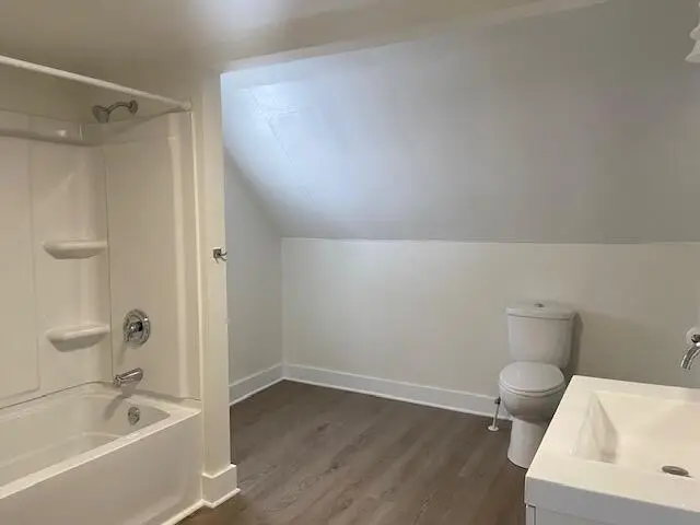 1006 Hays Park Avenue, Kalamazoo, MI 49001 - Image #3