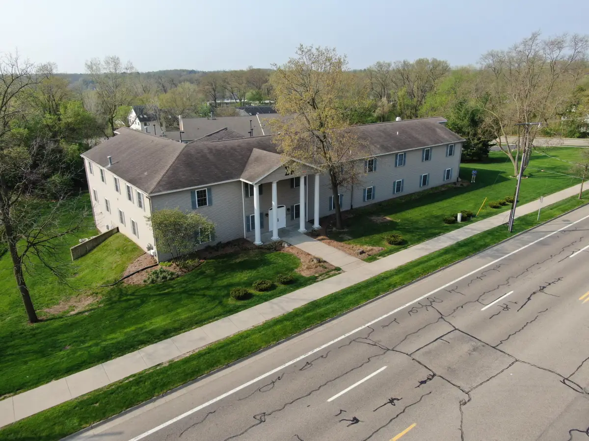 3125 W Michigan Avenue, Kalamazoo, MI 49006 - #1