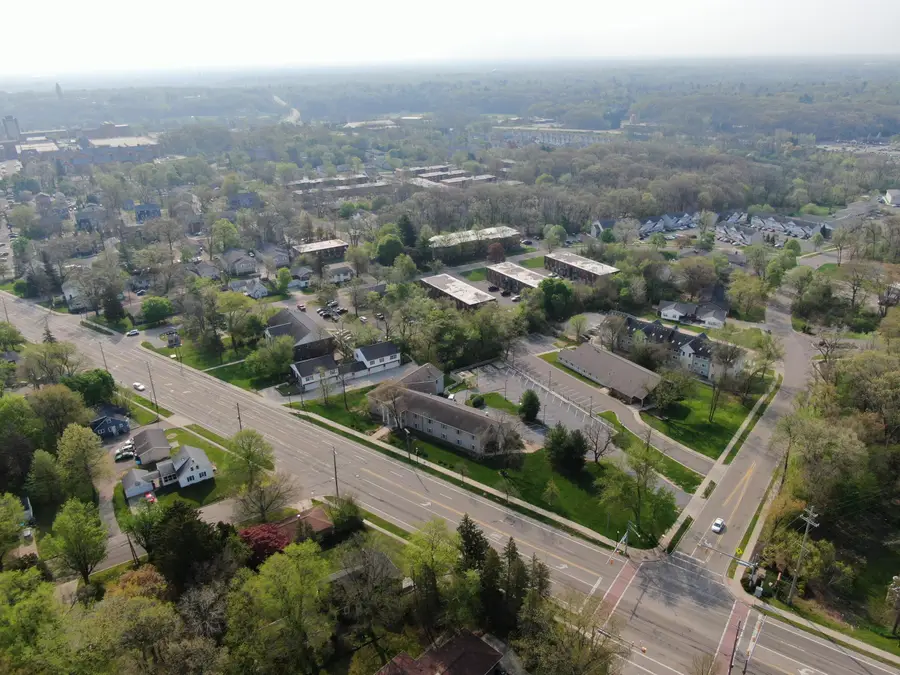 3125 W Michigan Avenue, Kalamazoo, MI 49006 - #3