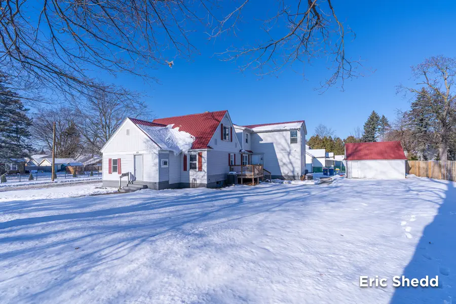 631 3 Mile Road Ne, Grand Rapids, MI 49505 - Image #2