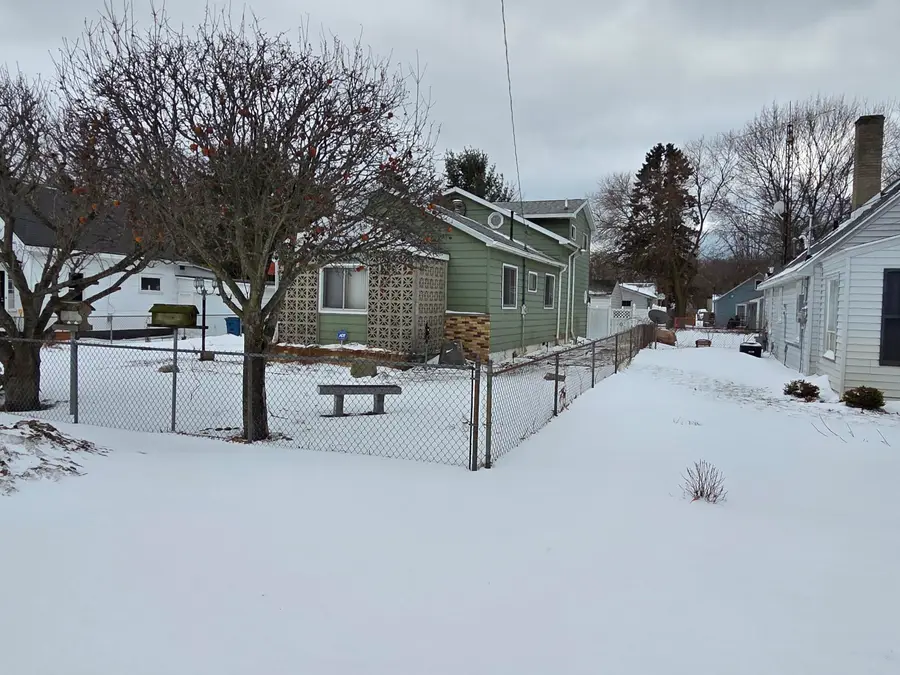 2231 Hughes Avenue, Norton Shores, MI 49441 - Image #3