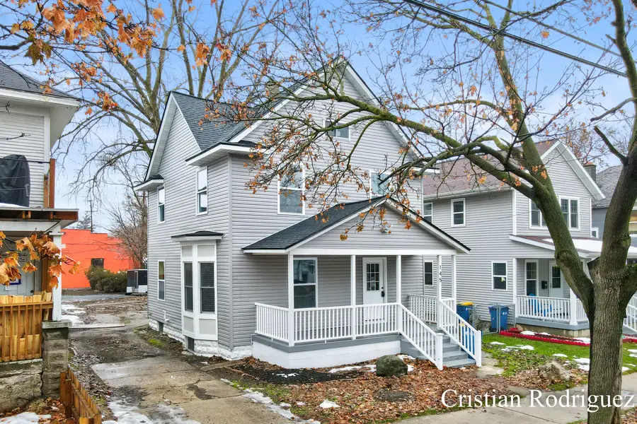 145 NW Straight Avenue Nw, Grand Rapids, MI 49504 - Image #3