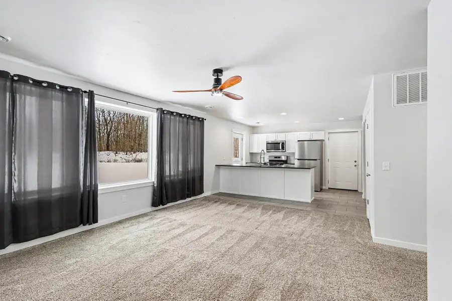 75603 Ridgeway Drive, Lawton, MI 49065 - Image #3