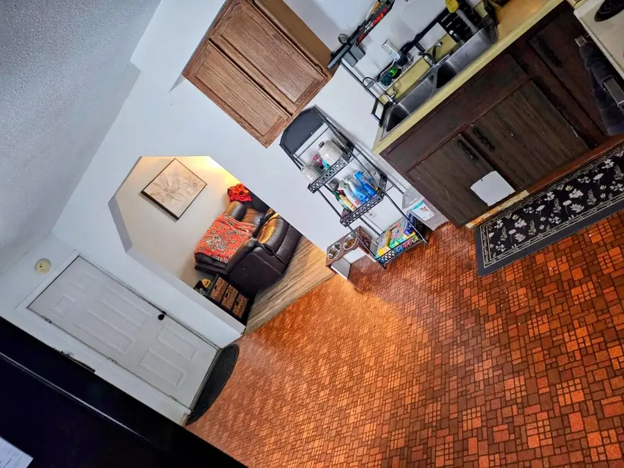 5768 Mountain Road, Coloma, MI 49038 - Image #2