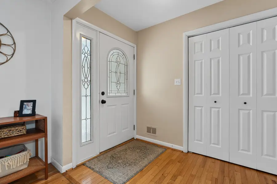 232 Glenview Drive, Paw Paw, MI 49079 - Image #2