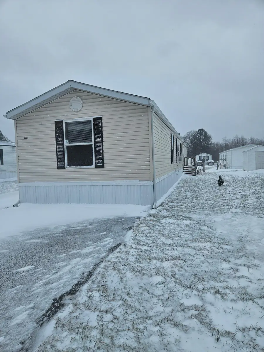 631 Sunfish, Newaygo, MI 49337 - Image #2
