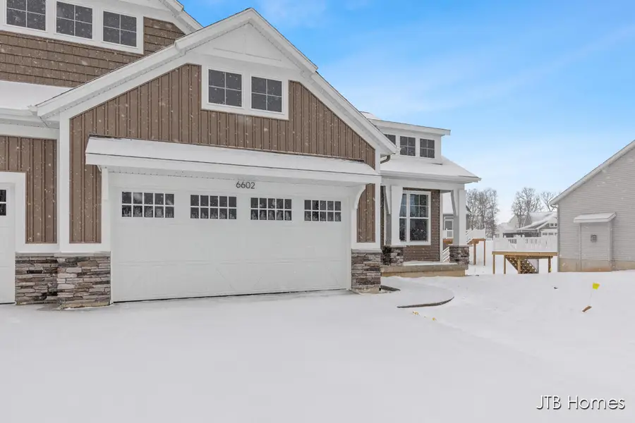 6604 Timber Crest Drive Ne, Rockford, MI 49341 - Image #2