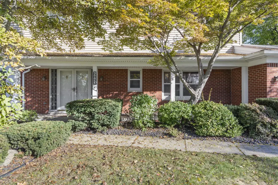 6843 Leslee Crest Drive, West Bloomfield, MI 48322 - Image #2