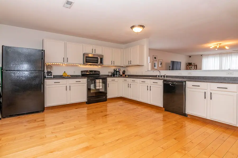 5740 Coddington Lane, Kalamazoo, MI 49009 - Image #3