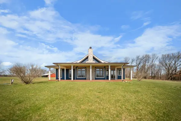 13290 Tracey Road, Manchester, MI 48158