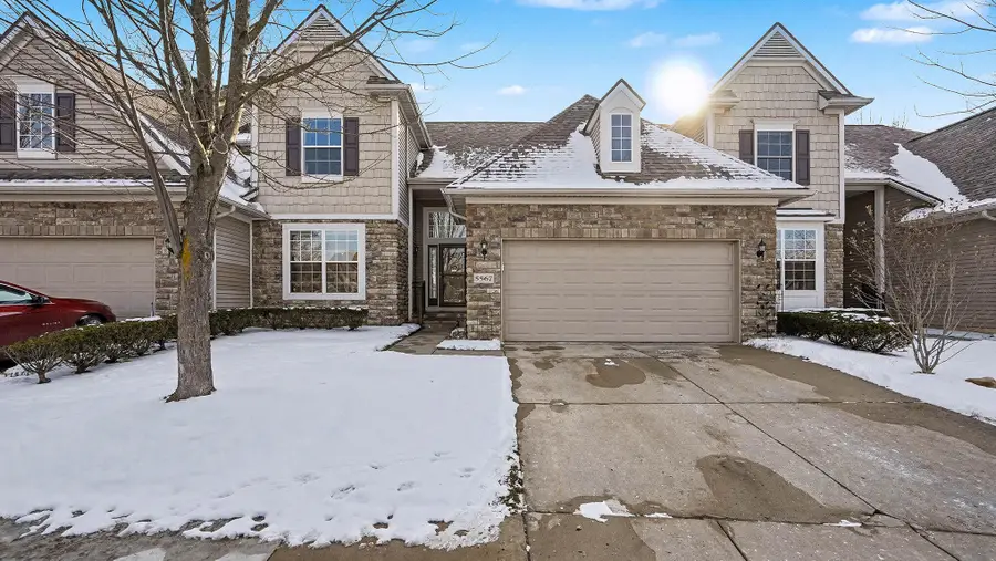 5567 Gallery Park Drive, Ann Arbor, MI 48103 - Image #2