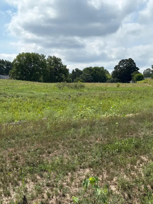 10785 Windward Avenue Sw, Byron Center, MI 49315