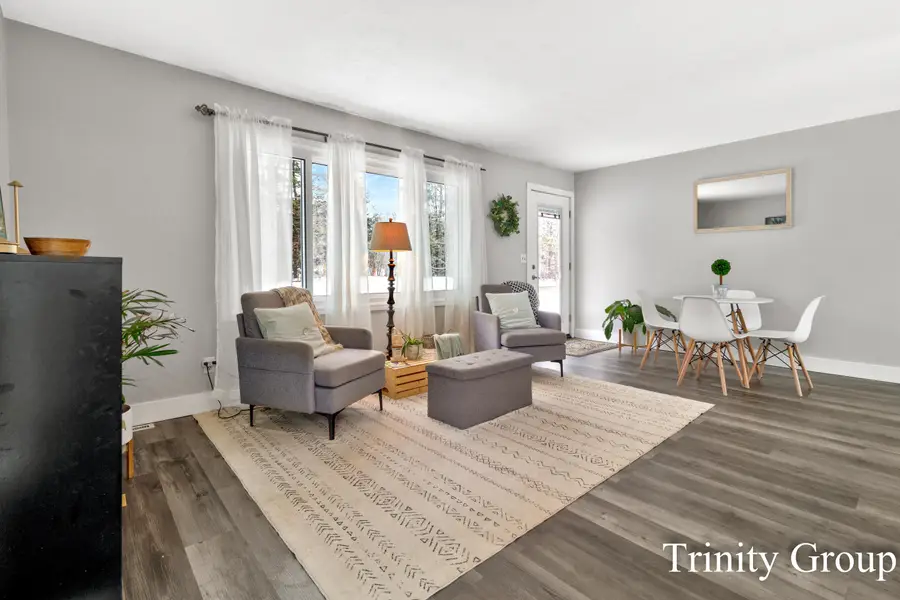 100 W Brooks Street, Newaygo, MI 49337 - Image #2