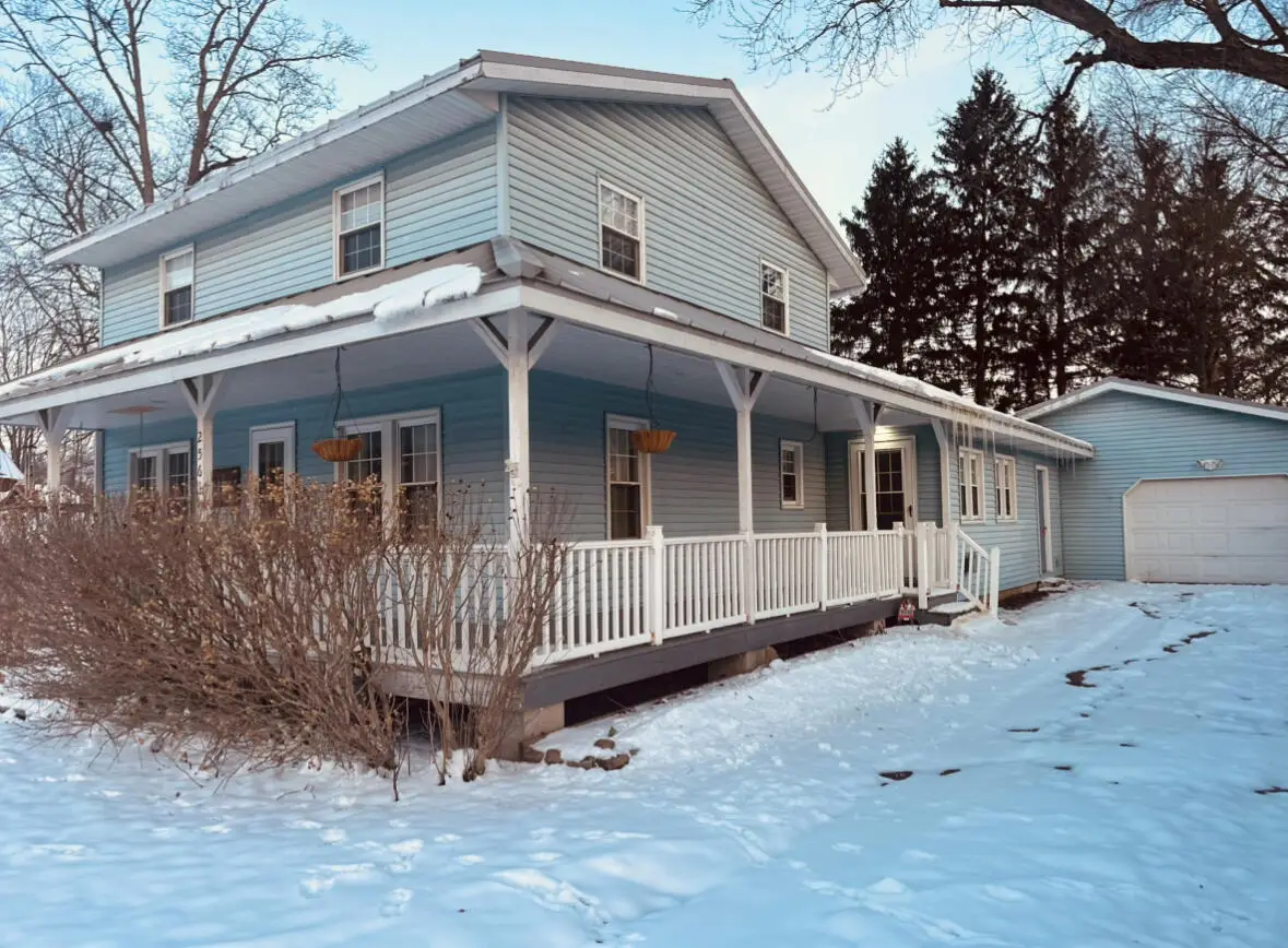 2561 Lake Shore Drive, Niles, MI 49120 - Image #1