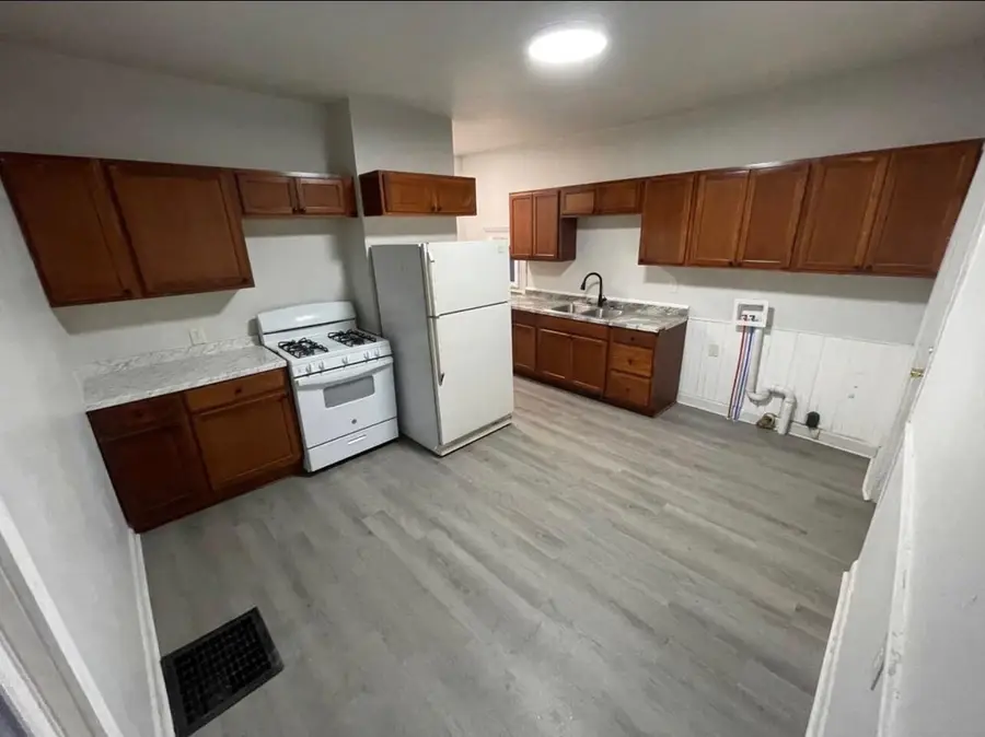 708 S Jackson Street, Jackson, MI 49203 - Image #3