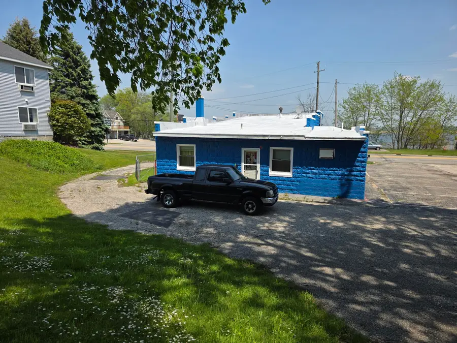 214 Arthur Street, Manistee, MI 49660 - Image #3