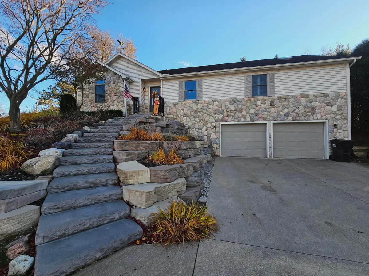 11815 N Lake Side Drive, Jerome, MI 49249 - Image #1