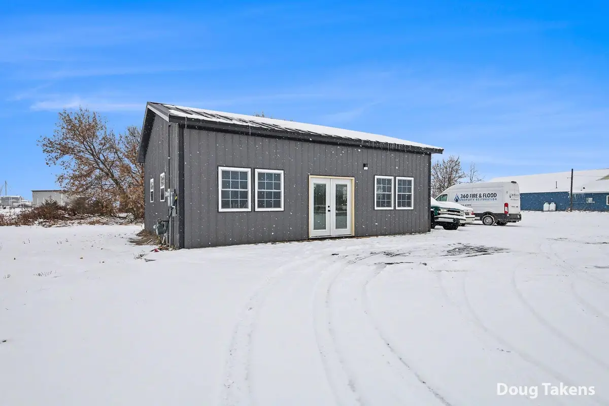 7225 Saddlebag Lake Road, Lake Odessa, MI 48849 - Image #1