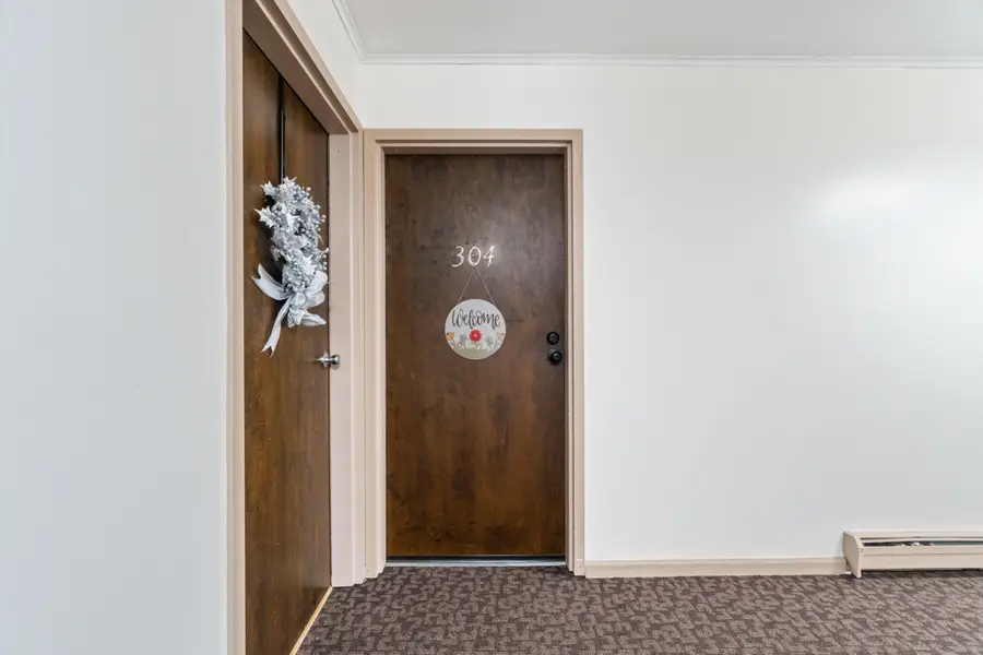 806 W Michigan Avenue #304W, Jackson, MI 49202 - Image #3