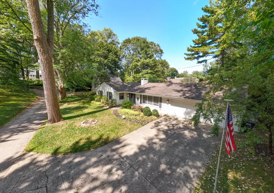 1066 Monroe Boulevard, South Haven, MI 49090 - Image #2
