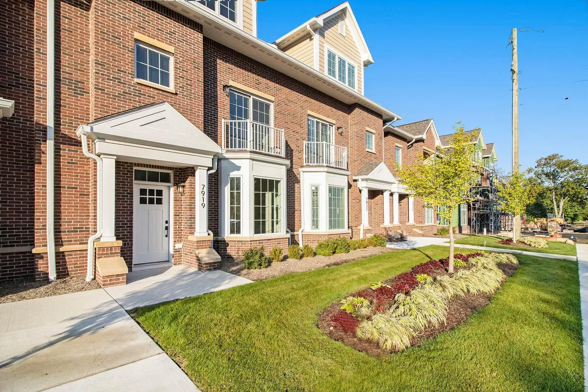 7925 Grand Street, Dexter, MI 48130 - Image #1