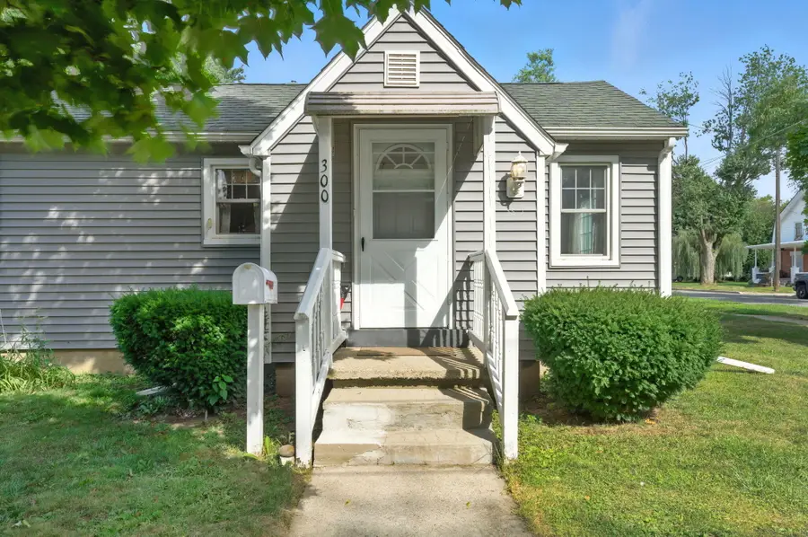 300 N Lenawee Street, Durand, MI 48429 - #3