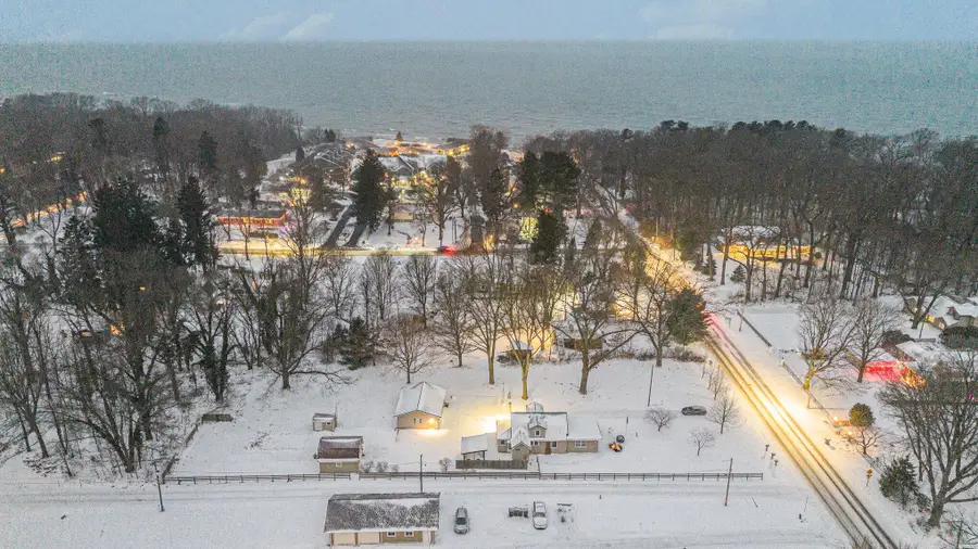 2844 W Glenlord Road, Stevensville, MI 49127 - Image #2