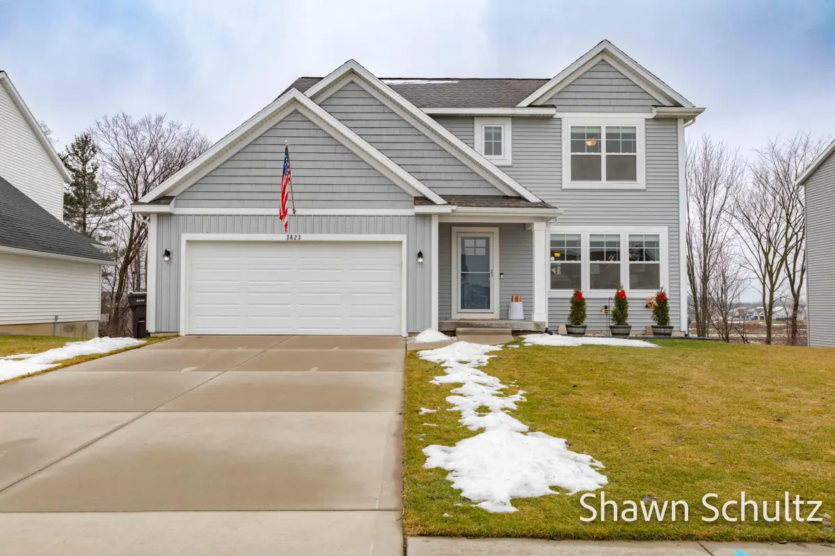 3823 Elm Ridge Drive, Holland, MI 49424 - Image #1