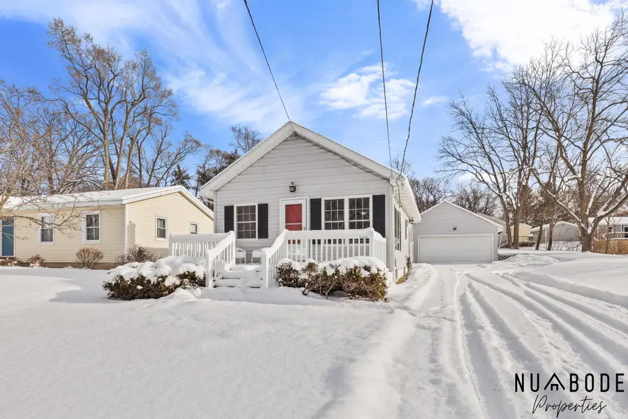 1728 Ira Avenue Nw, Grand Rapids, MI 49504 - Image #2