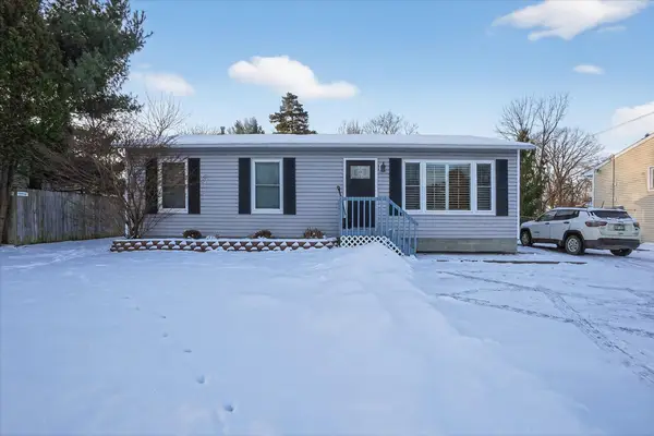 1364 E Grand River Avenue, Williamston, MI 48895