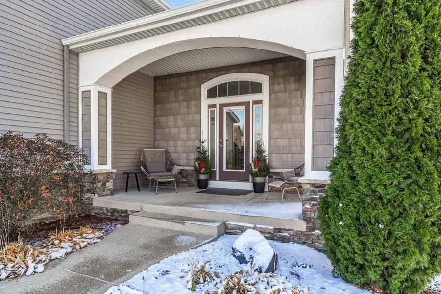 1524 Beaconsfield Street Sw, Byron Center, MI 49315 - Image #2