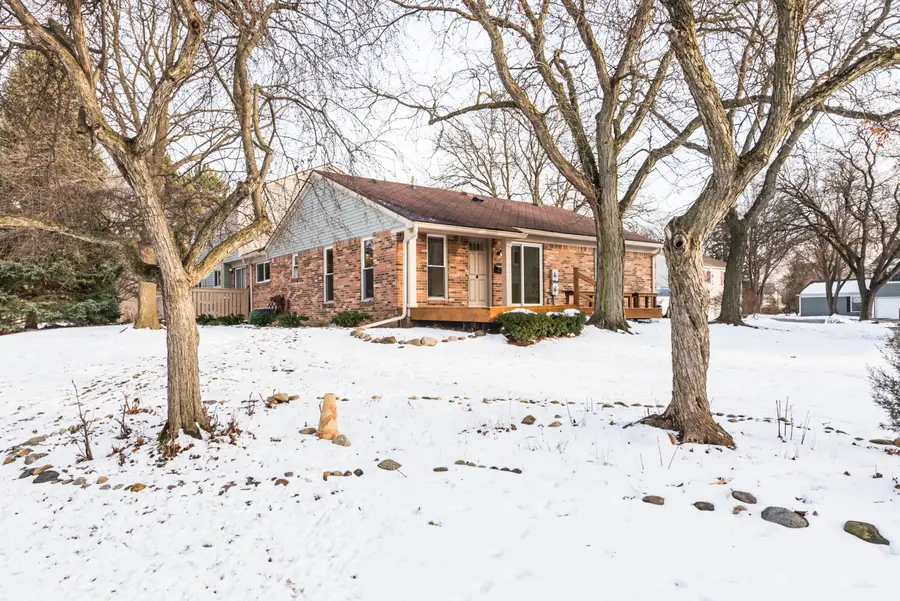 2912 Whittier Court, Ann Arbor, MI 48104 - Image #2