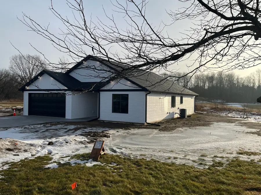 280 Tenth Street, Lakeview, MI 48850 - Image #2