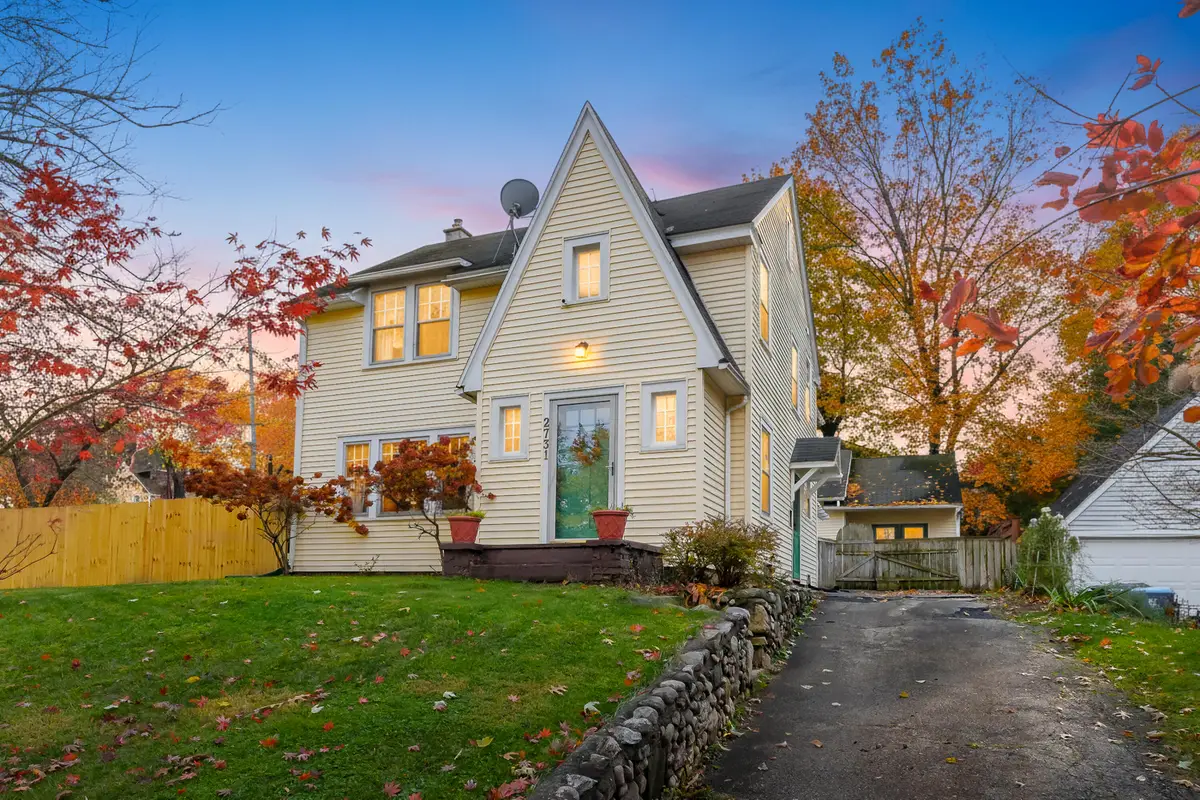 2731 Bronson Boulevard, Kalamazoo, MI 49008 - Image #1