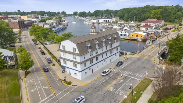 532 Dyckman Avenue #17, South Haven, MI 49090