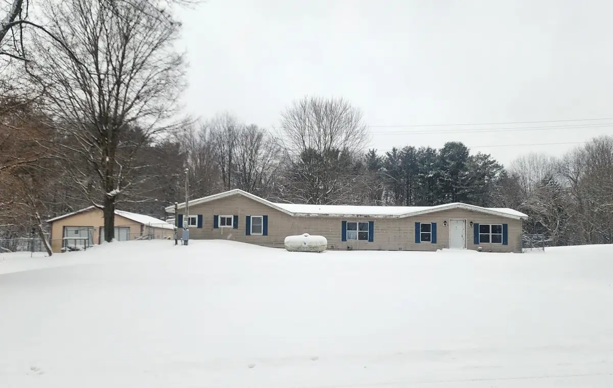 25113 12th Avenue, Gobles, MI 49055 - Image #1