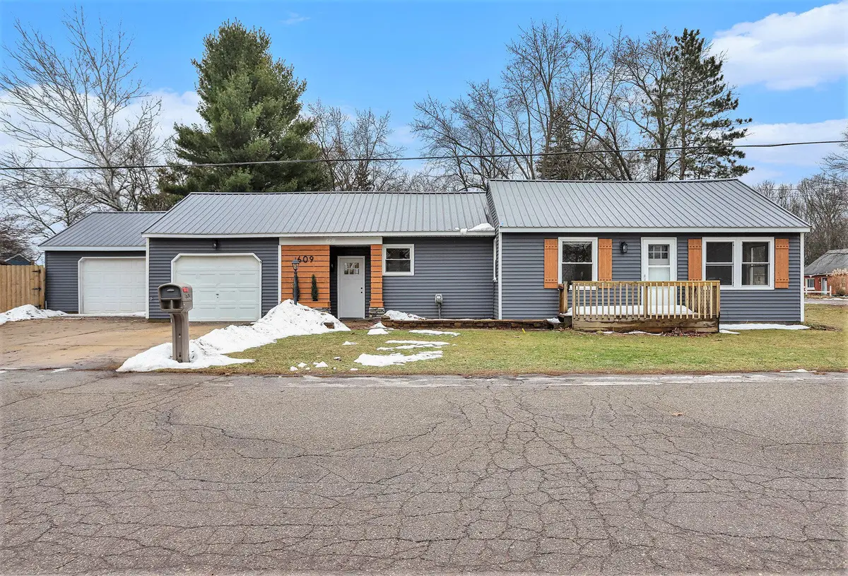 609 Grand Street, Portage, MI 49024 - Image #1