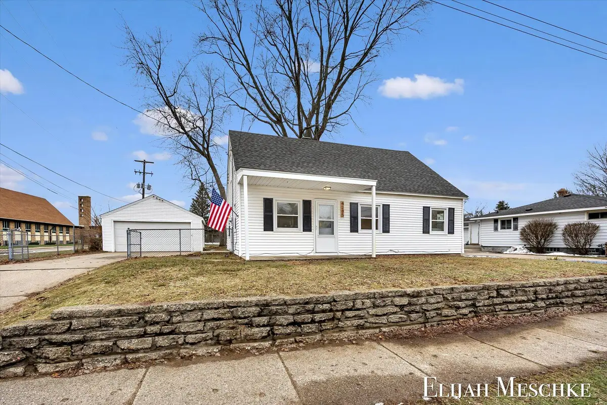 4305 40th Street Sw, Grandville, MI 49418 - Image #1